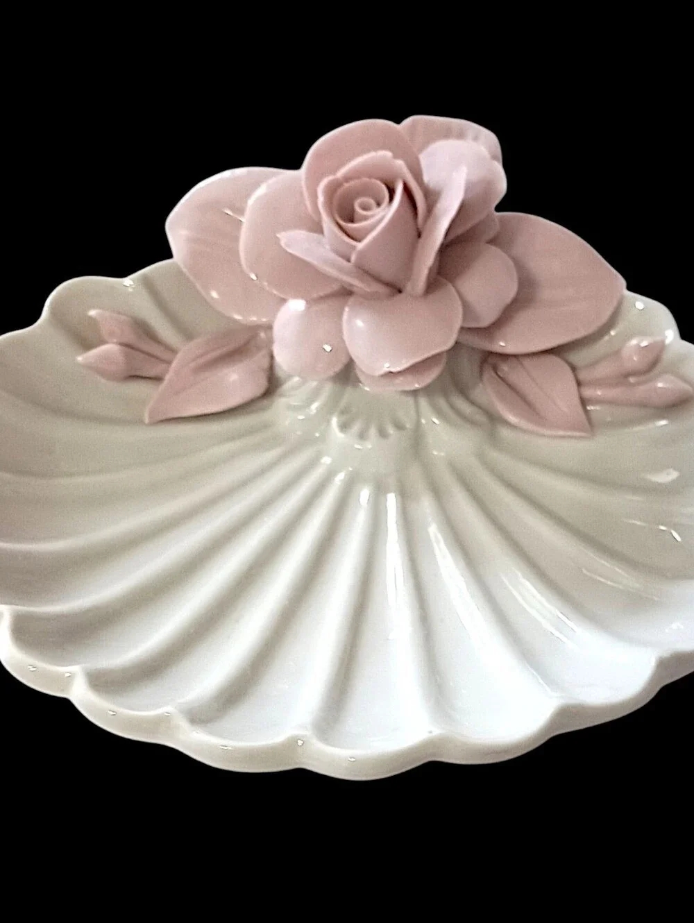 Applied Rose Seashell Candy Trinket Soap Dish Porcelain‎ Shabby Decor Victorian
